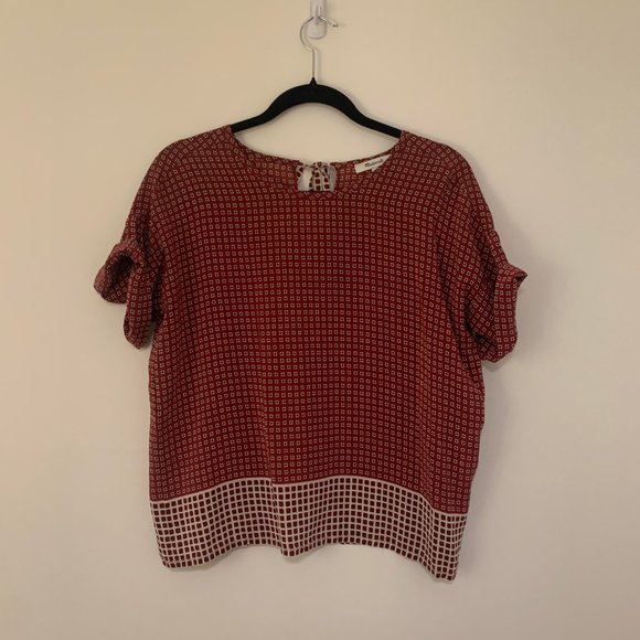 Madewell Red Print Silk Tee w/ Tie Back - Picture 3 of 8